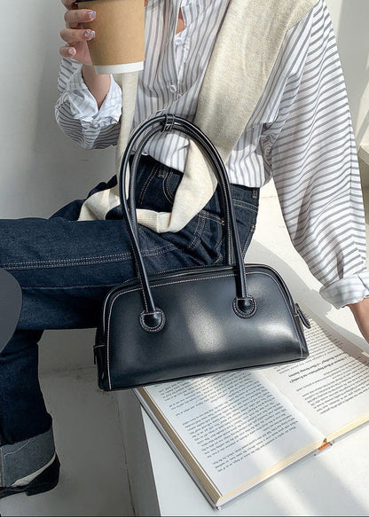 StructuRed Mini Shoulder Bag – Timeless Compact Handbag