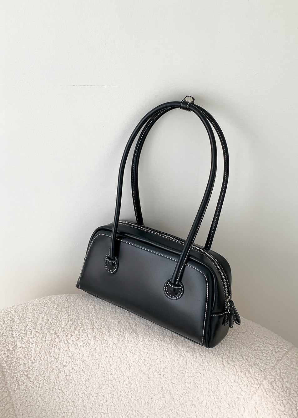 StructuRed Mini Shoulder Bag – Timeless Compact Handbag