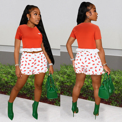 Conjunto de dos piezas formado por camiseta de manga corta y pantalón corto, con encaje y estampado de labios, para mujer