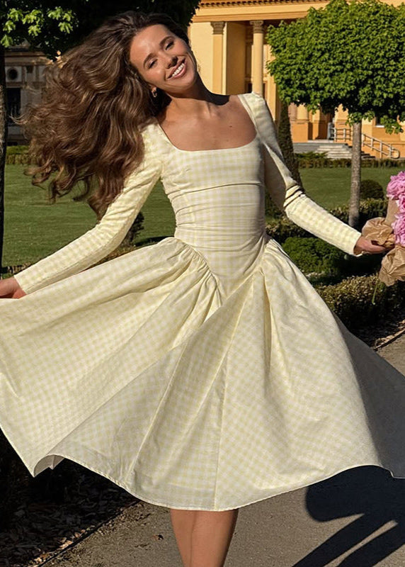 Pink Gingham Long Sleeve Midi Dress – Vintage Square Neck Fit and Flare