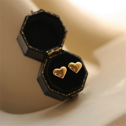Mila Heart - Gold Stud Earrings