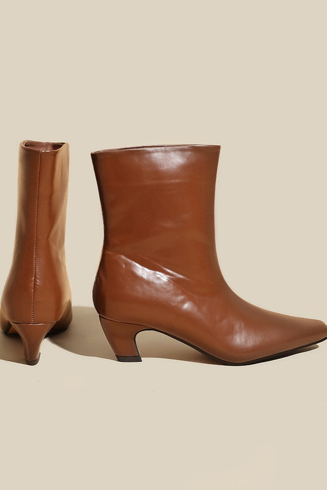 Ruth Chelsea Boots