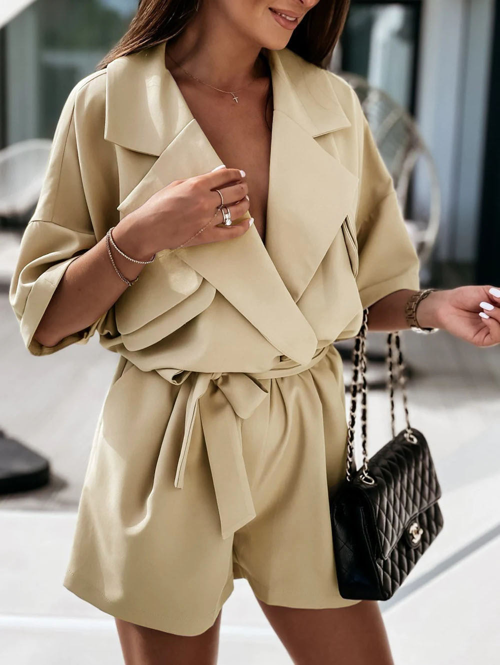 Mono de verano para mujer, sexy, con cuello y mangas murciélago, tres colores y cuatro tallas.