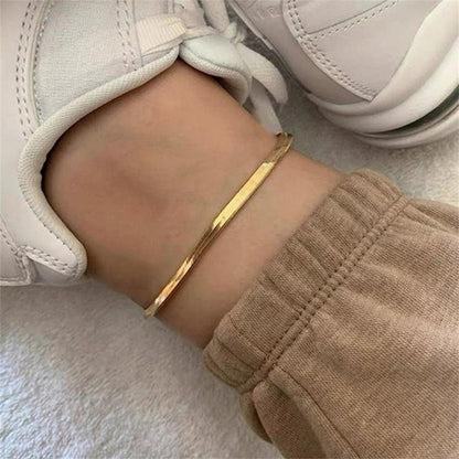 Radiant Gold Herringbone Anklet