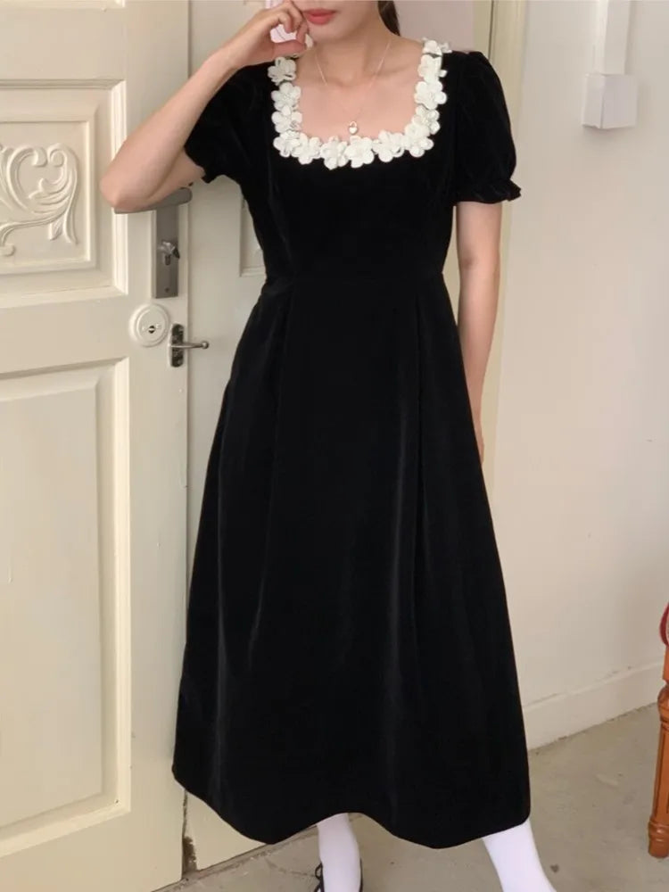 Autumn French Vintage Black Velvet Midi Dresses for Women Puff Sleeves Square Collar A-line Korean Fashion Vestido Mujer New