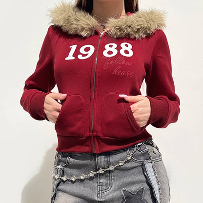 Sudadera con capucha y ribete de piel Y2K con estampado de letras rojas, abrigo con cremallera y bolsillo para mujer, ropa de calle de invierno de los 90, ropa de abrigo vintage