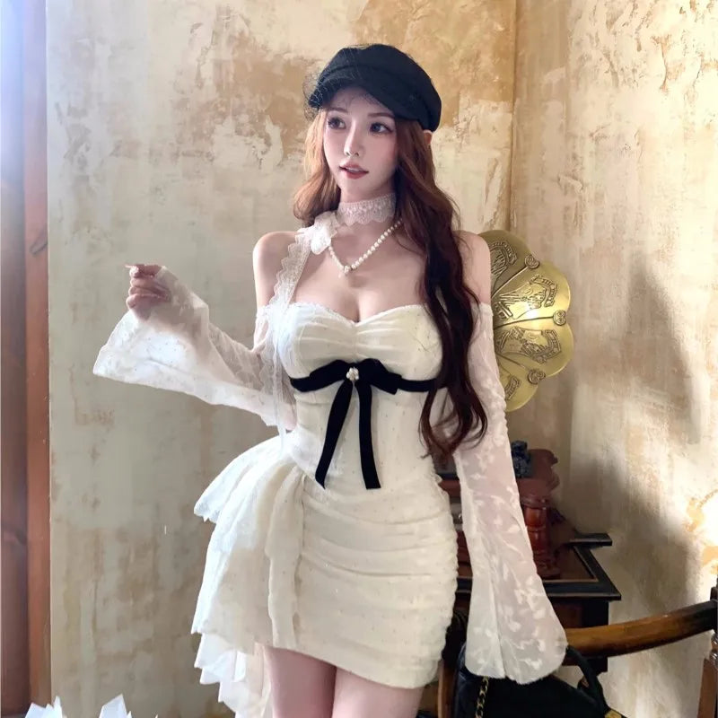 Minivestidos de encaje Y2K para mujer, cuello alto, mangas acampanadas, corte A, volantes, fiesta de cumpleaños, vestido de cola corta, moda coreana.