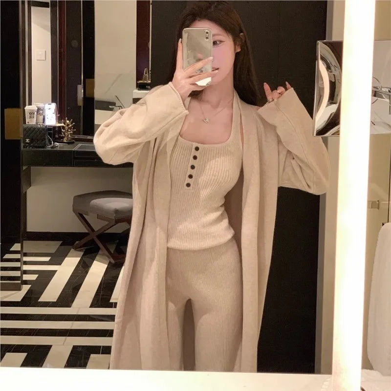 Conjunto de 3 piezas de punto para mujer, chaleco con cuello halter, cárdigan largo, pantalones largos, ropa informal lisa de moda coreana, otoño e invierno, nuevo