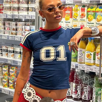 Camiseta minimalista con estampado digital informal de cuello redondo y manga corta para mujer, estilo europeo y americano, novedad Y2K para las cuatro estaciones