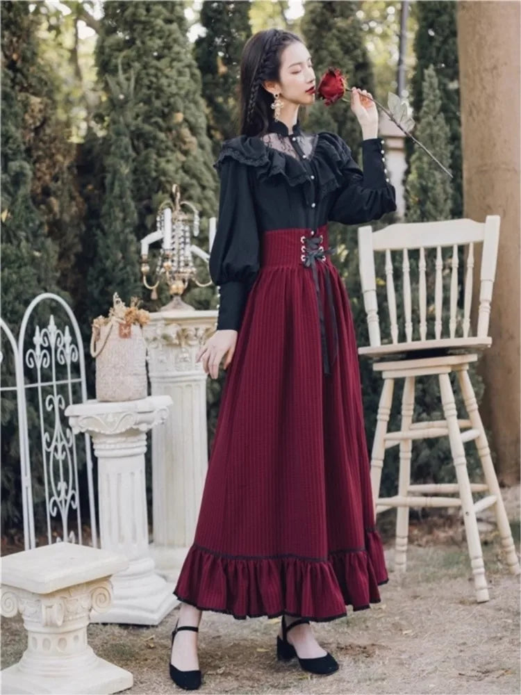 Conjuntos de falda gótica vintage de dos piezas para mujer, blusa con volantes de encaje negro, falda midi con cordones, trajes retro de otoño, atuendos Y2K