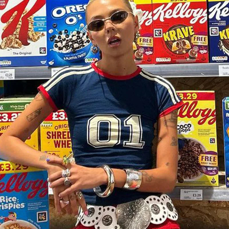 Camiseta minimalista con estampado digital informal de cuello redondo y manga corta para mujer, estilo europeo y americano, novedad Y2K para las cuatro estaciones