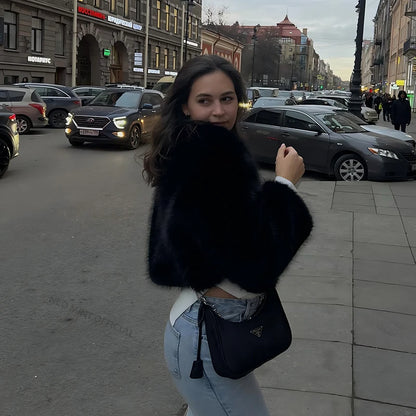 Brand Fashion  Winter Sweet Pink Cropped Faux Fur Coat Women Streetwear Ins Chic Girls Fluffy Fox Fur Jacket Female