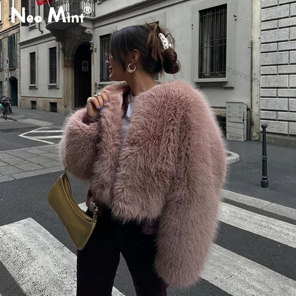 Brand Fashion  Winter Sweet Pink Cropped Faux Fur Coat Women Streetwear Ins Chic Girls Fluffy Fox Fur Jacket Female