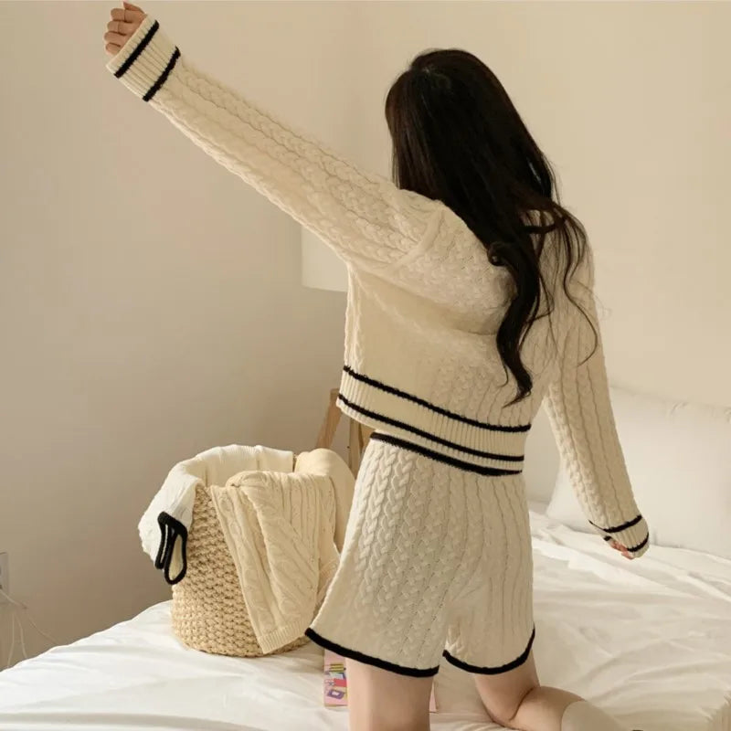 Autumn New Korean Fashion Knitted Two-piece Shorts Set V-neck Pullover Crop Top Solid Shorts Casual Pants Suit Female Clothing