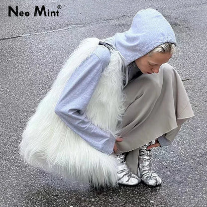 00s Cool Y2k Street Girls Hot Fluffy Furry Shoulder Bag Women Luxury Brand Fashion Faux Fur Hobos Big Tote Bag Harajuku Handbags