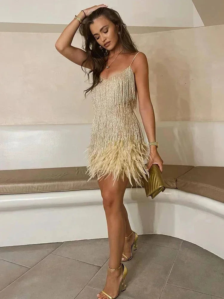Vestido elegante con lentejuelas y borlas para mujer, minivestido con tirantes finos y plumas, sexy, para fiesta de verano y club de noche