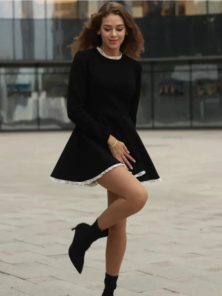 Black Lace Mini Dress – High Waist Vintage Party Gown 2025
