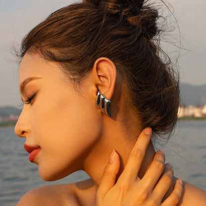 Vera Winged Gold Earrings