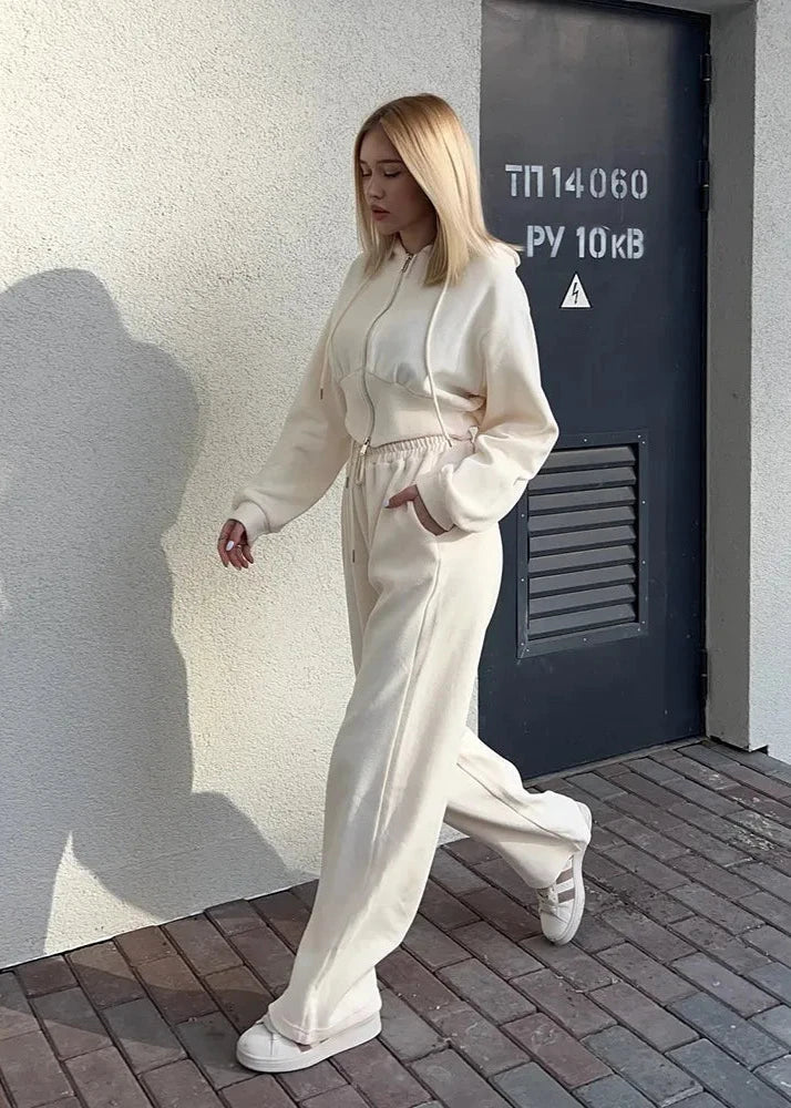 Cozy Cream - Cropped Hoodie and Jogger Set