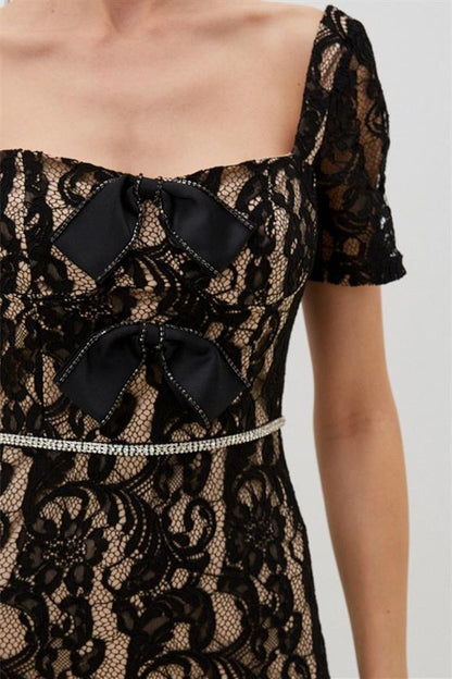 Amanda Embroidered Lace Bowkont Maxi Dress