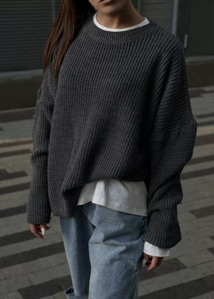 Effortlessly Chic - Women's Round Neck Loose Sweater