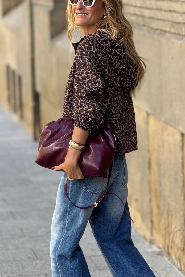 Fashionable Leopard Print Jacket