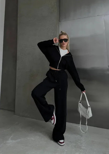 Cozy Cream - Cropped Hoodie and Jogger Set