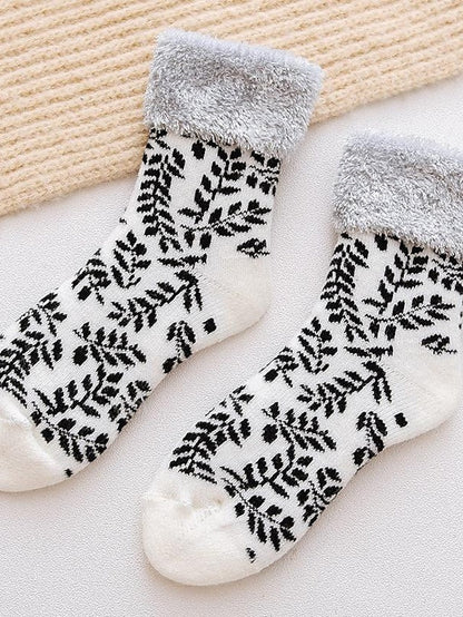 Crew Socks Thick Winter Warm Socks Home Christmas Work Polyester Spandex Nylon Basic Casual Warm Elastic Casual 1 Pair for Women