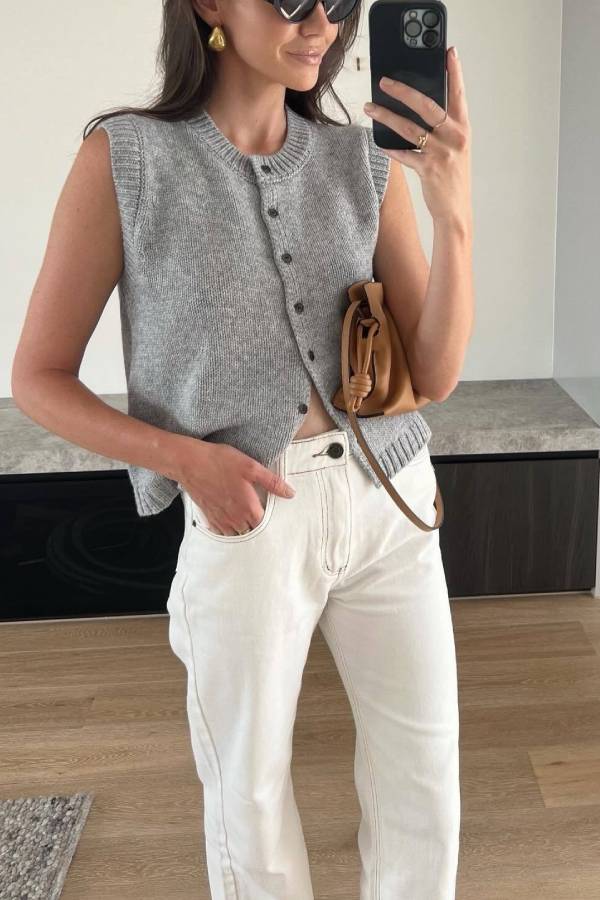 Casual Street Solid Color Buckle O Neck Tops