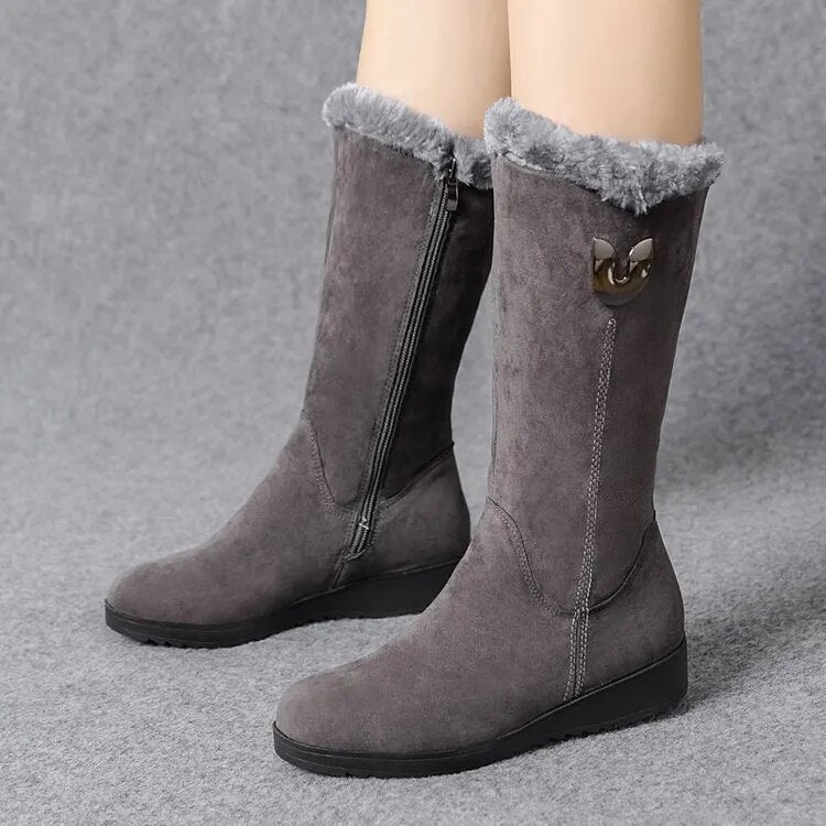Elegant Flat Suede Boots with Zipper and for Women | Great for Casual Days