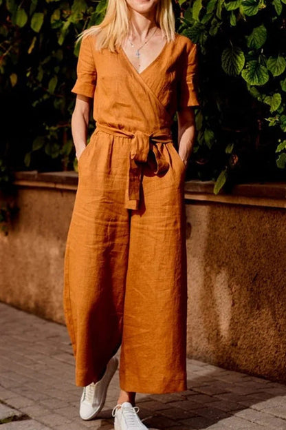 MONO DE MANGA CORTA, COLOR LISO, CON CORDONES Y CUELLO EN V, SUAVE