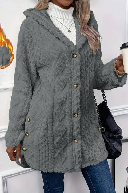 Abrigo de felpa con capucha y botones en la parte delantera con estampado texturizado de rombos