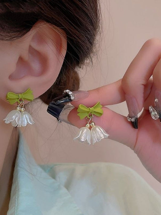 1 Pair Stud Earrings Earrings For Birthday Gift Daily Resin Alloy Classic Petal for Women