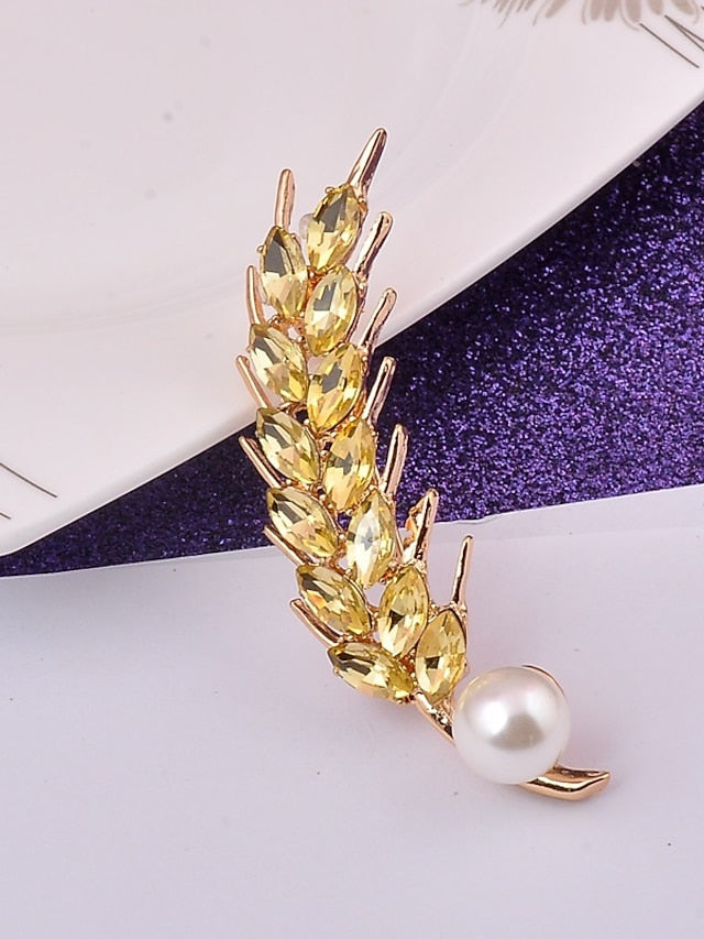 Brooches Retro Botanical Luxury Sweet Brooch Jewelry Gold For Office Daily Prom Date Beach for Women