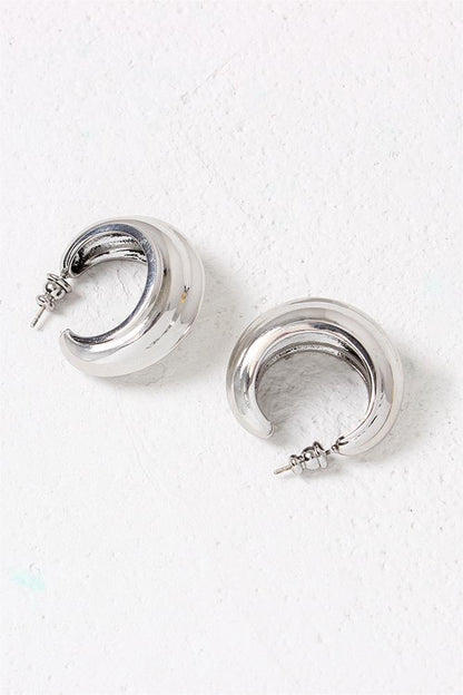 Annisa Metallic Earrings