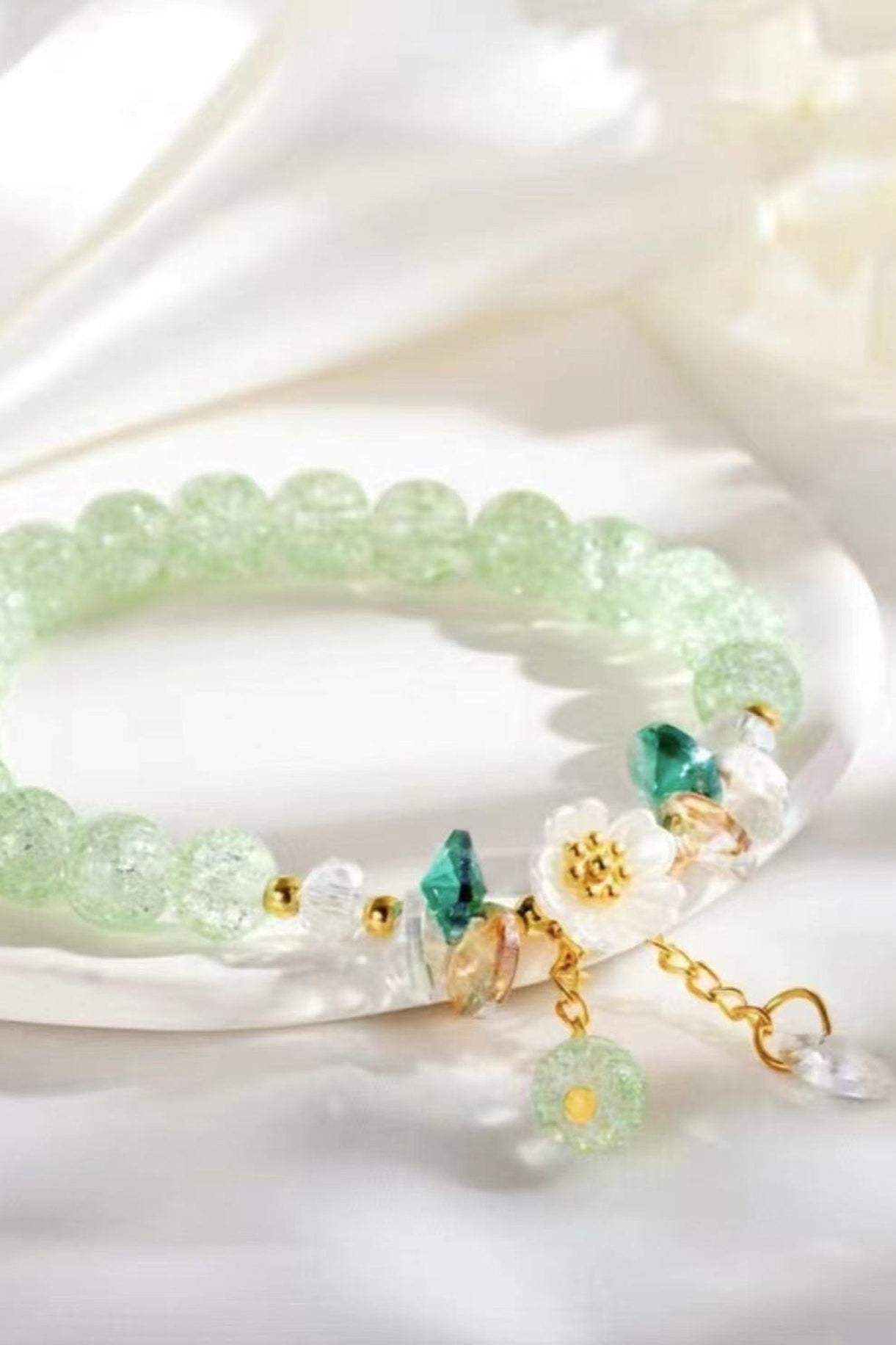 Floral Colored Glass Beaded Bracelet