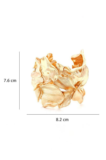 Metallic Textured Flowers Bracelet