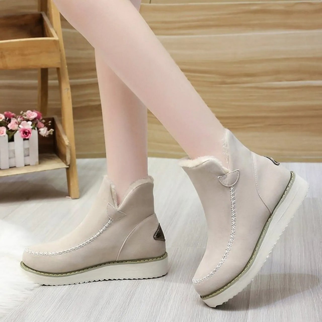 Casual Flat Suede Ankle Boots with Fur for Women | Great for Casual Days