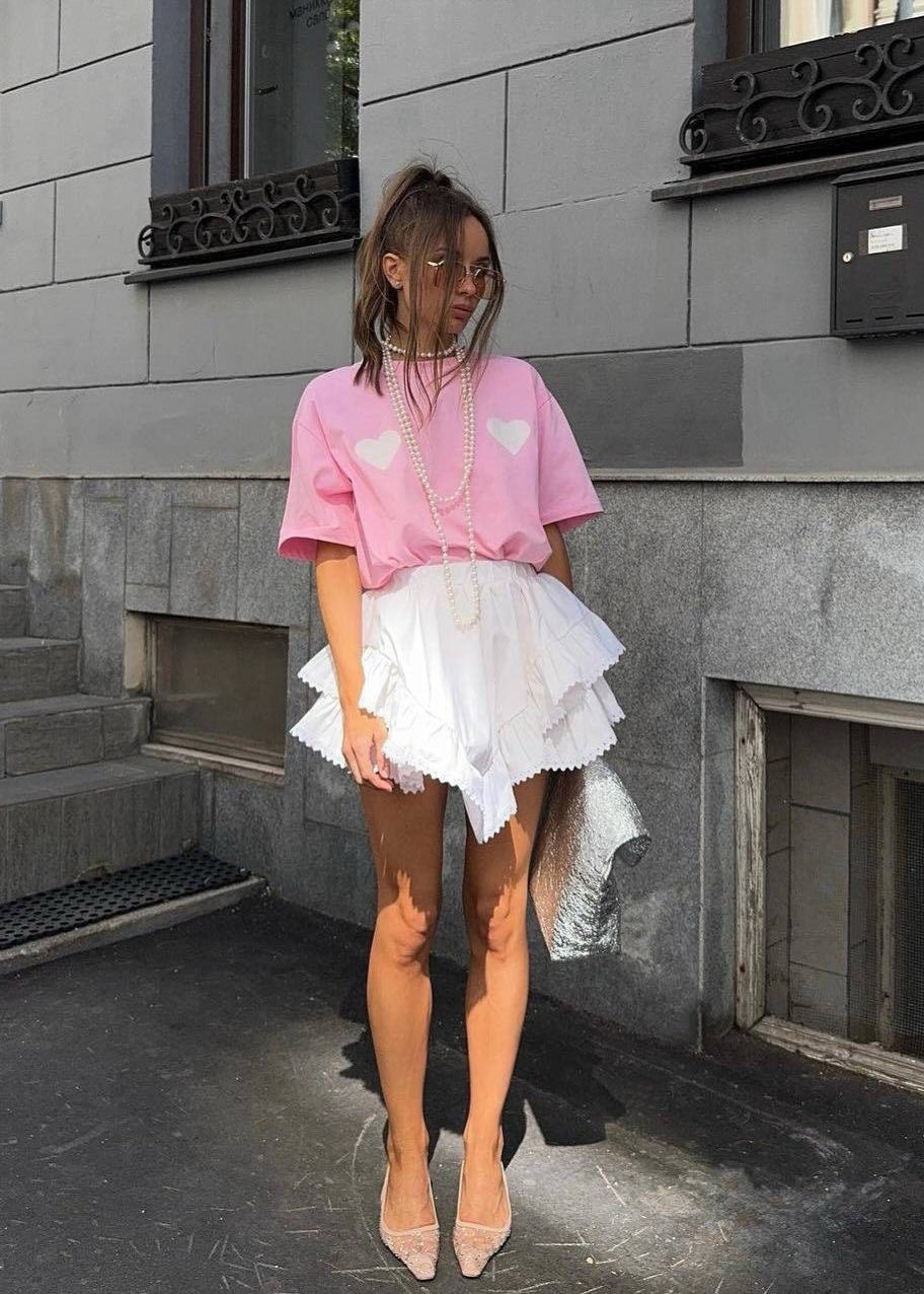 SweetHeart Cotton Tee – Pink Oversized T-Shirt with White Heart Patches