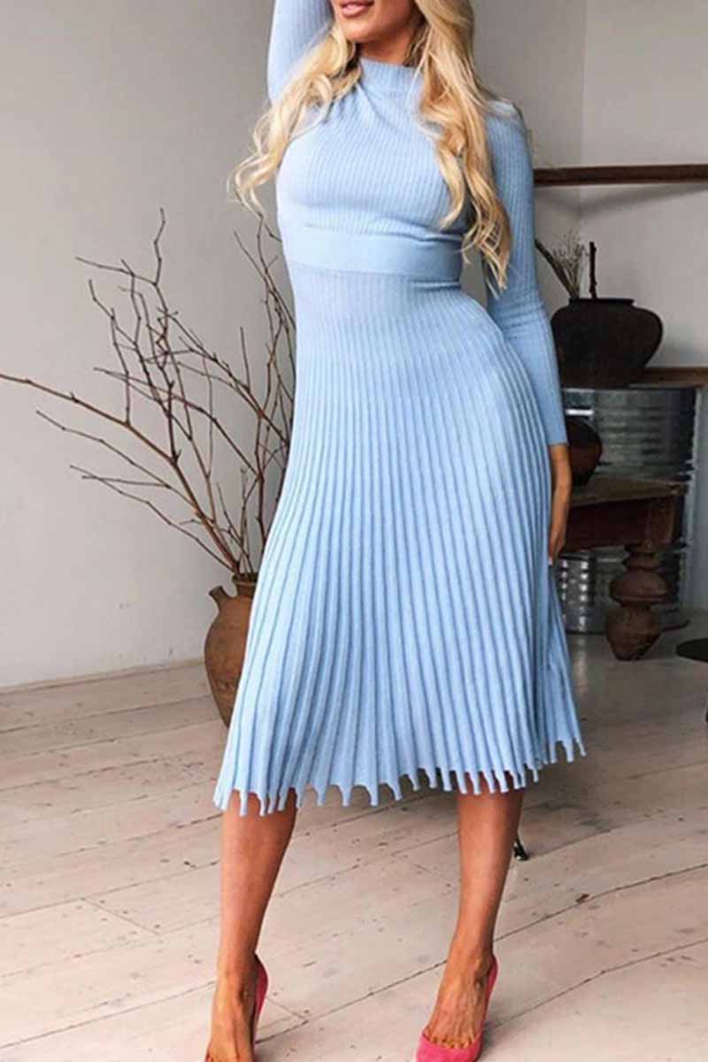 Solid Color Loose Pleated Knitted Midi Dresses