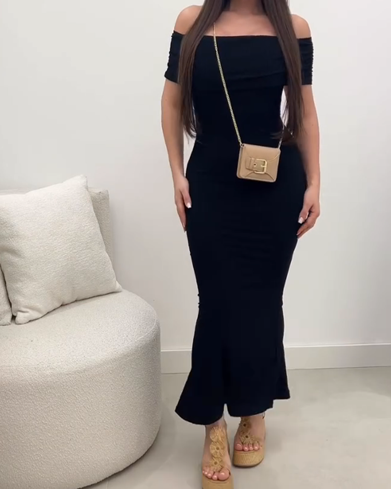 One-Shoulder Slim-Fit Hip Dress (Pre-Sale)